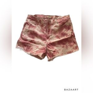 Levi’s high rise shorts